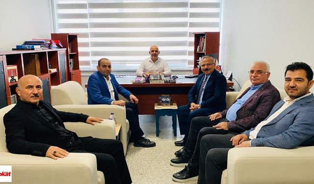 Yusuf Beyazıt ve beraberindeki heyetten Kemal Özdilek’e taziye ziyareti