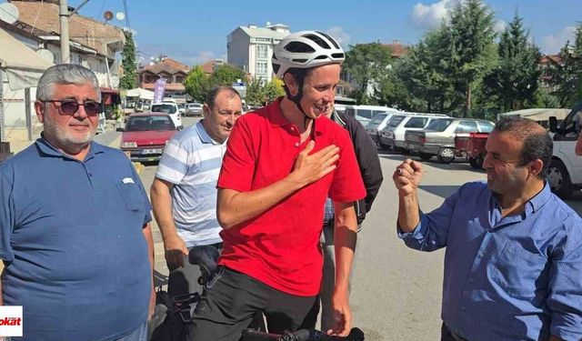 5 Bin Kilometrelik Yolculukta Türkiye Detayı: Avustralyalı Gezgin Hayran Kaldı