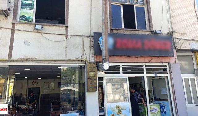 Niksar'da Enflasyona Mizahi Tepki: "Tüm Müşterilerimizin Başı Sağolsun"
