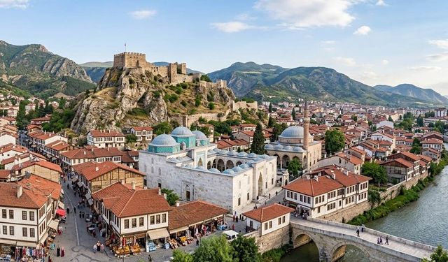 Karabük Zirvede Tokat Takipte Sert Düşüşe Direniyor Yükseliş Trendini Koruyor