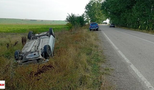 Tokat Yolunda Kaza: Otomobil Taklalar Atarak Ters Döndü