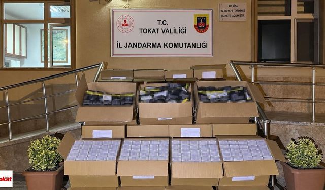 Tokat’ta kaçak tütün operasyonu: Araçtan 600 bin makaron çıktı