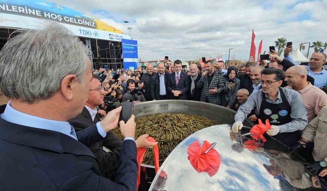 Erbaa Belediye Başkanı Karagöl: 'Bugün, İstanbul'da yaşayan Tokatlılarımızın sayısı kadar, yani 460 bin adet sarmamızı dağıttık'