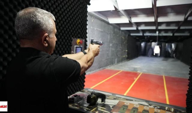 Sıradan çanta gibi görünüyor, saldırı anında kalkana dönüşüyor
