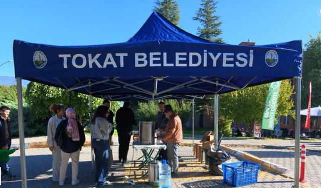 Tokat Belediyesi'nden KPSS Adayları ve Ailelerine Ücretsiz İkram