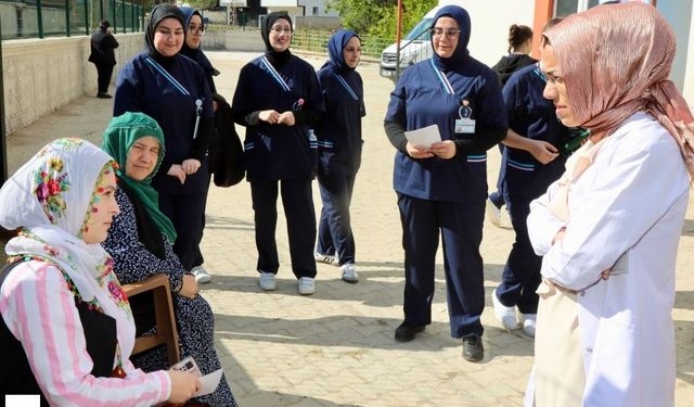 Tokat’ta Anne Adaylarına Evlerinde Destek! Üniversiteden Kırsala Özel Proje