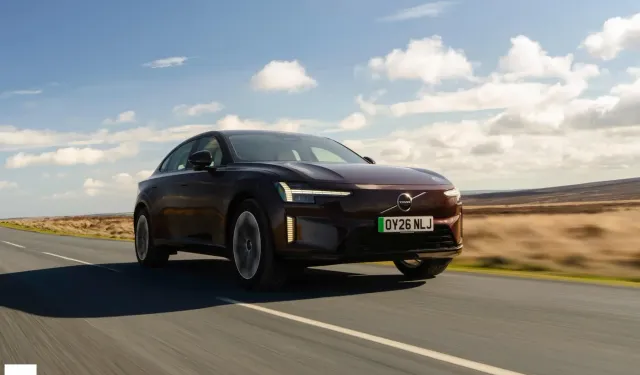 Kale Gibi Sağlam Araçları İle Bilinen Volvo Şimdide Elektrikli Araç piyasasında Tamamen Elektriklisi Satışa Çıktı