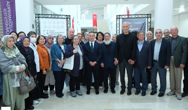 Tazelenme Üniversitesi’nde İlk Ders Heyecanı: Rektör Prof. Dr. Fatih Yılmaz İlk Dersi Verdi