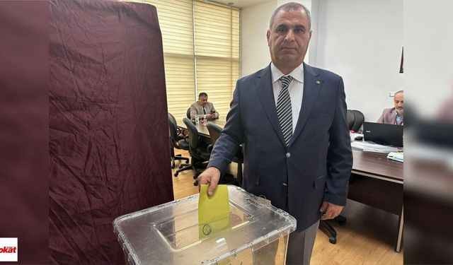 Tokat Ticaret Borsasında Güven Tazeleyen Lütfi Bora Yeniden Başkan Seçildi