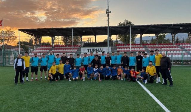 Turhal’da 90 genç futbolcu için mücadele