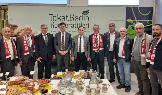 Yalova’dan İstanbul’a Tokat Çıkarması! Hemşehriler Tanıtım Günlerinde Buluştu