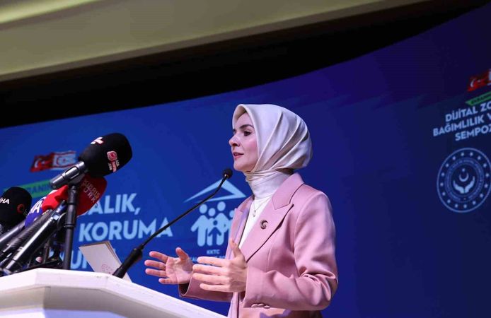 Aile ve Sosyal Hizmetler Bakanı Göktaş: 'Dijital risklerle mücadele uluslararası iş birliği gerektiriyor'