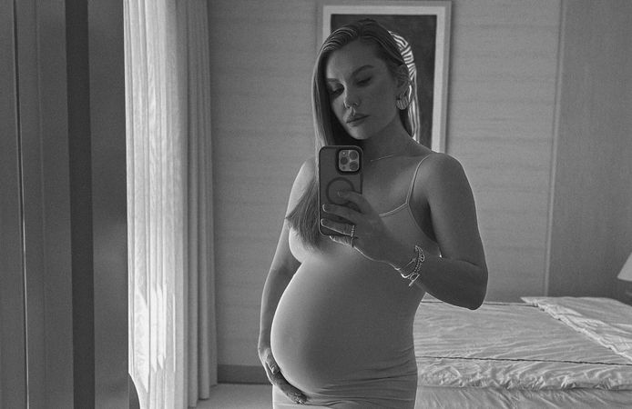 Eda Erol Suda Doğum Yaptı! Sosyal Medyadan Müjdeyi Veren Eda Erol'un Çocuğu Kim?
