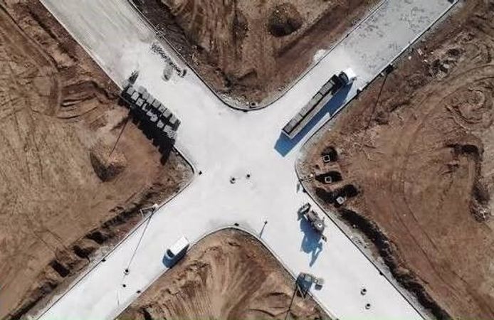 1.000 Kişiye İstihdam Sağlayacak 42 Modern Sera Parseli 9 Tarıma Dayalı Sanayi Parselinden Oluşuyor 1.2 Milyar Kazanacak
