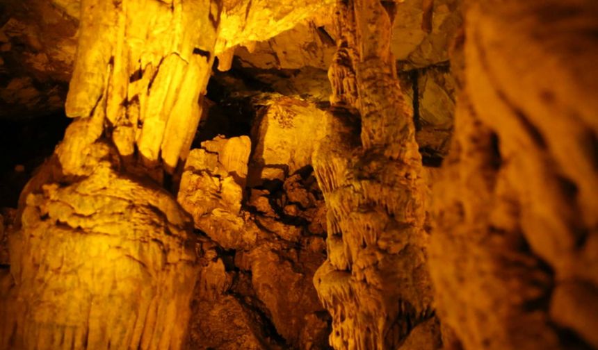 Ballıca Mağarası'na bayramda ziyaretçi akını