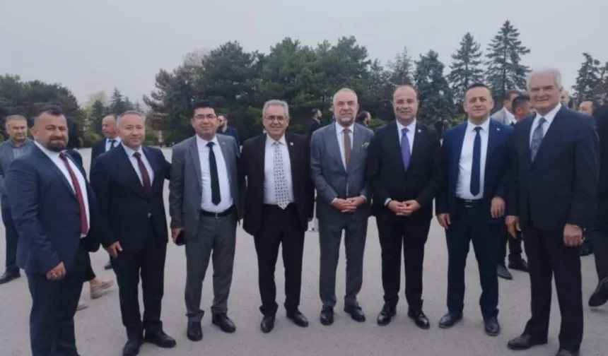 Tokat'tan Seçilen CHP'li Belediye Başkanları, Yerel Yönetimler Çalıştayı'na Katıldı