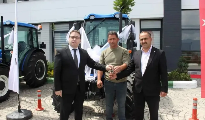 Erbaa'da Çiftçilere Büyük Destek: Orman Köylülerine 4 Yeni Traktör!