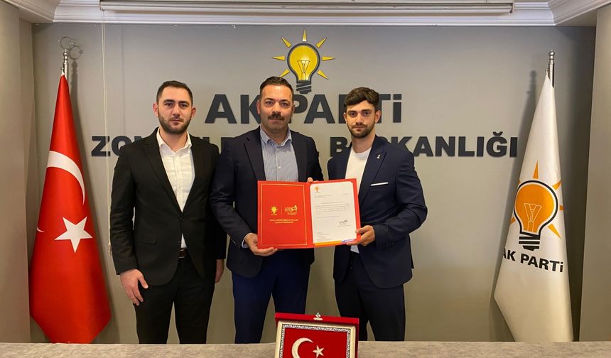 AK Parti Zonguldak İl Gençlik Kolları Başkanlığı'na Feyyaz Öz getirildi