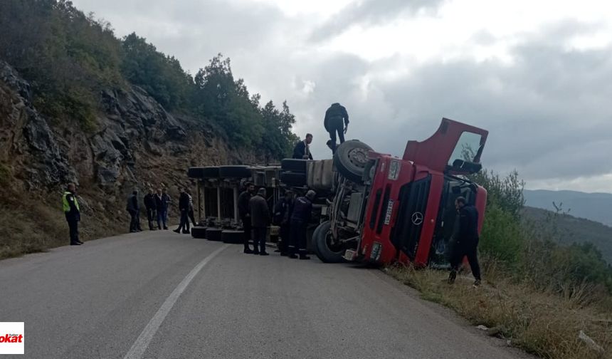 Tokat’ta Yürekleri Ağıza Getiren Kaza: Facianın Eşiğinden Dönüldü!