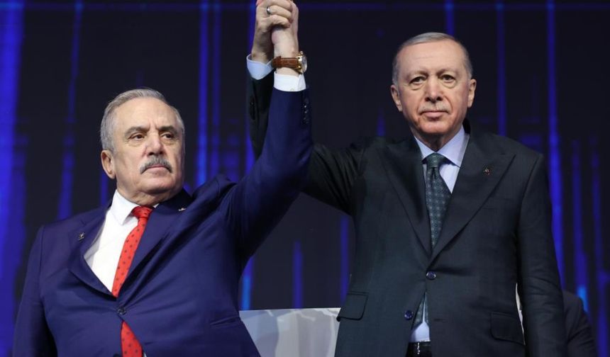 İYİ Parti’li Ensarioğlu, AK Parti’ye katıldı