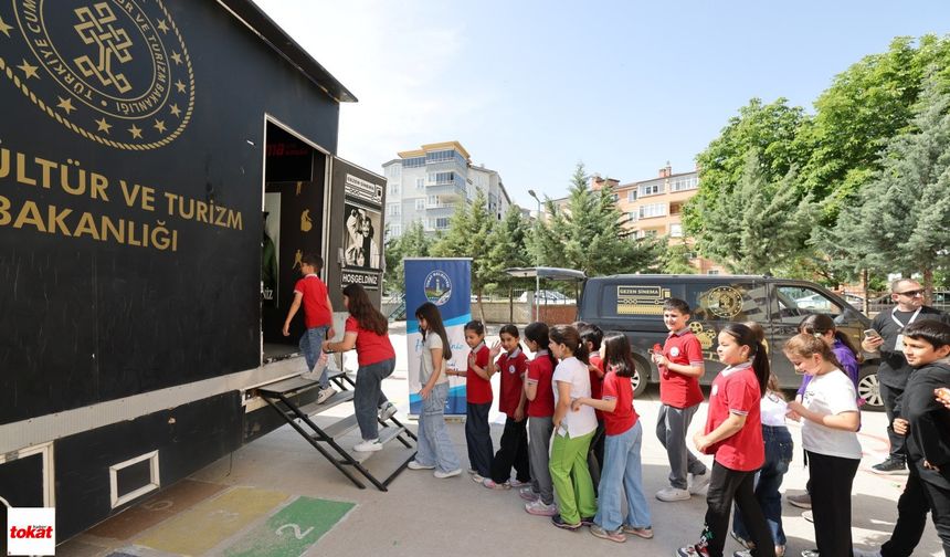 Gezen Sinema Tırı Tokat’ta Öğrencilerle Buluşuyor!