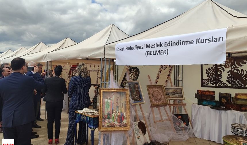 Tokat'ta BELMEK Şöleni Başladı: Hıdırlık'ta Defileye Saatler Kaldı