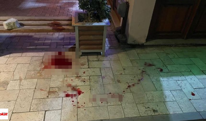 Gece Yarısı Kavgası Kanlı Bitti: Bıçaklanan Kişi Ağır Yaralandı