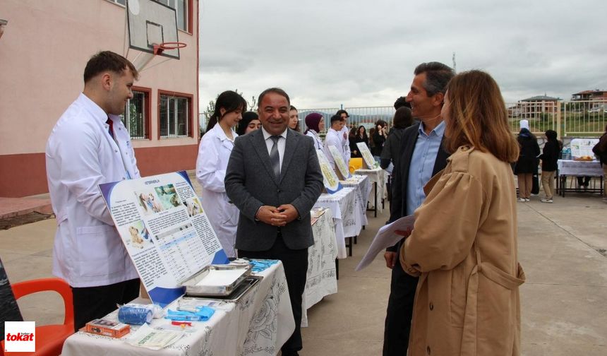 Erbaa’da Bilim Şöleni: TÜBİTAK 4006 Bilim Fuarları Büyük İlgi Gördü