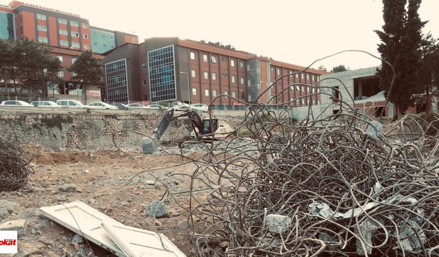 Tokat’ta Yılların Sorunu Çözülüyor: Yıkım Tamamlandı