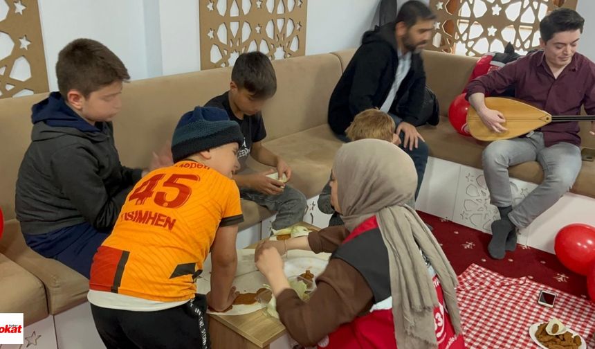 Reşadiye’de Sıra Gecesi Coşkusu: Aileler ve Engelliler İçin Özel Gece