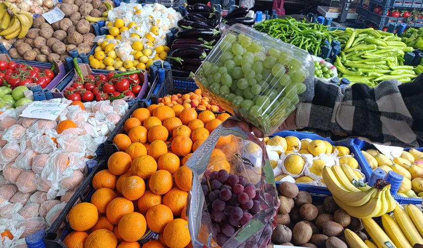 Tokat'ta Sezonun İlk Üzümleri  400 TL'den Tezgahlara Giriş Yaptı