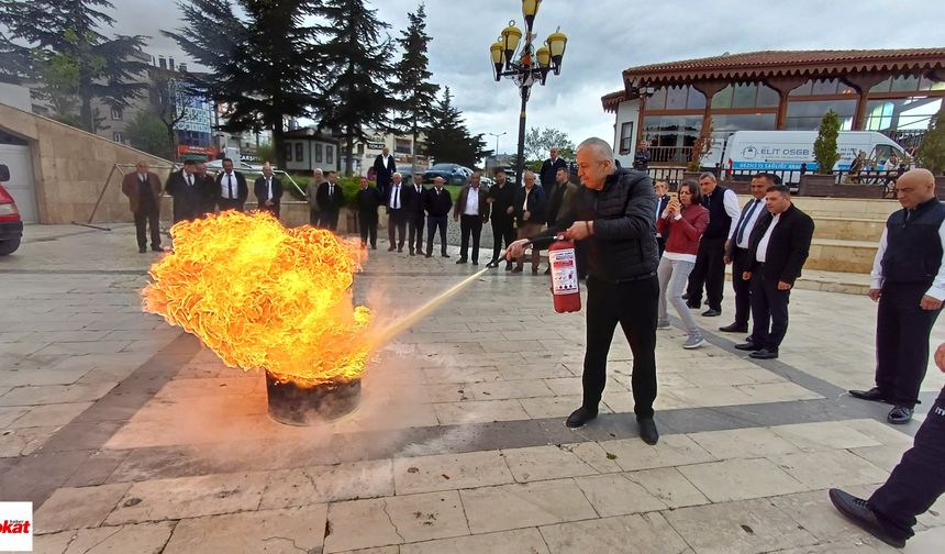Tokat'ta Otobüs Şoförleri Yangına Böyle Müdahele Etti!