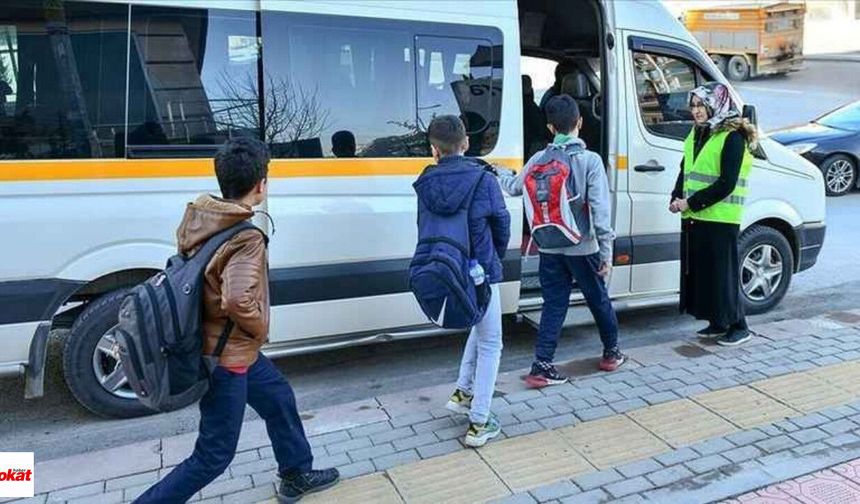 Almus İlçe Milli Eğitim Müdürlüğü Ortaöğretim-İlköğretim Öğrenci Taşıma Hizmeti Alacak
