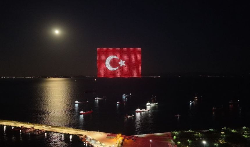 İstanbul'da Eşsiz Kutlama: 1453 Dronla Fetih Şöleni