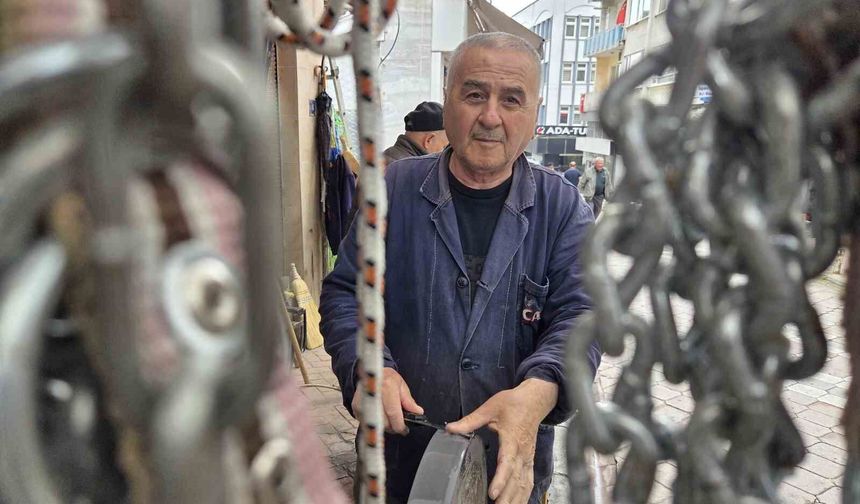 Kurban'da vatandaşın tercihi eski bıçakları biletmek