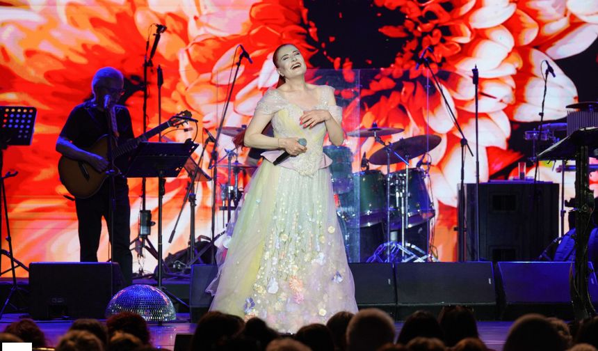 Candan Erçetin ve Kardeş Türküler Aynı Sahnede: Harbiye Konserinin Bilinmeyen Detayları