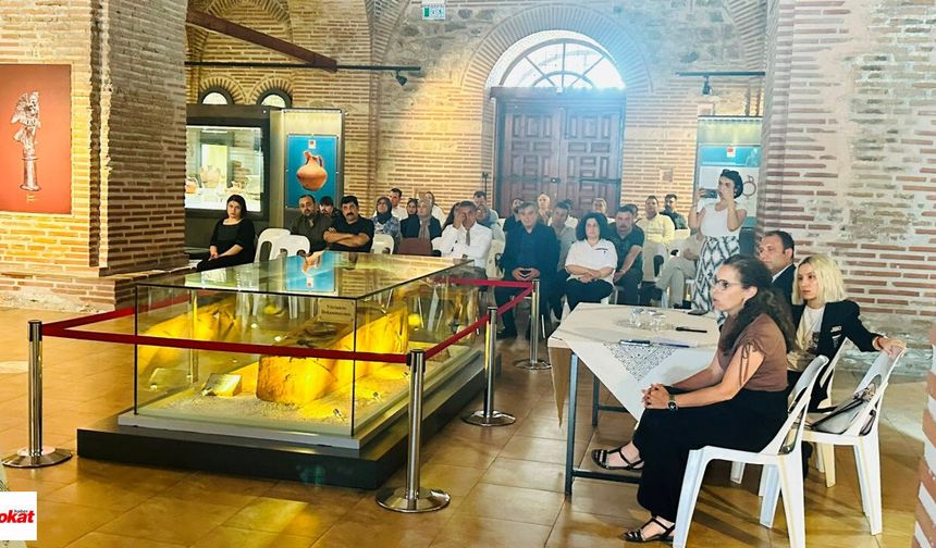 Tokat'ta "Müzede Saklı Kalan Hikayeler Müzelik Sohbetler" Konuşuldu