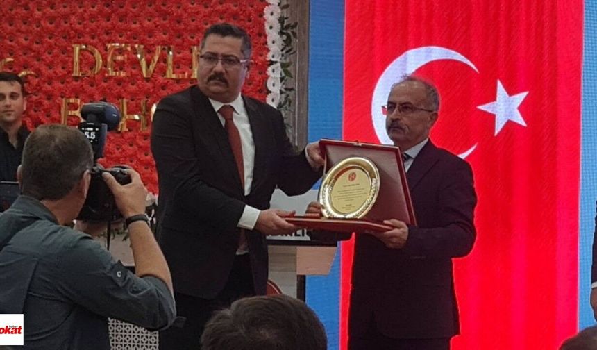 MHP Tokat’ta bayrak değişimi: Zeki Kurt dönemi başladı