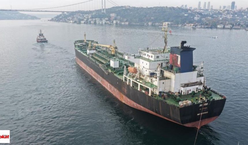 İstanbul Boğazı Neden Kapatıldı? Dev Tankerin Geçişindeki Kritik Detay Dikkat Çekti