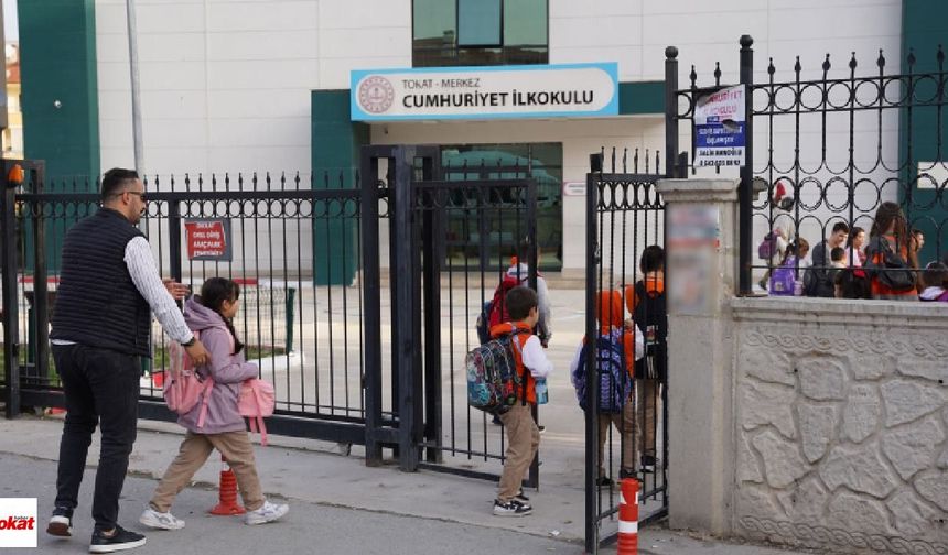Tokat'ta bir günlük aranın ardından okullar yeniden açıldı