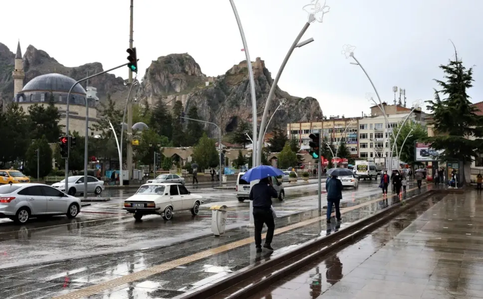 Tokat’ta Yaz Havası Sona Eriyor! Yağmur ve Sert Sıcaklık Düşüşü Geliyor