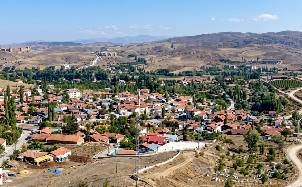 Sivas'tan Ayrıldı Tokat'a Bağlandı Serin Klimalı İlçe Oldu Çok Stratejik Konumu Yükselen Bir Sektörü Var