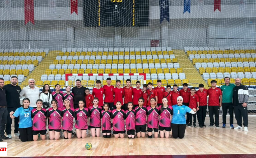 Analig Hentbol'da Yarı Final Vizesi Tokat’ın!