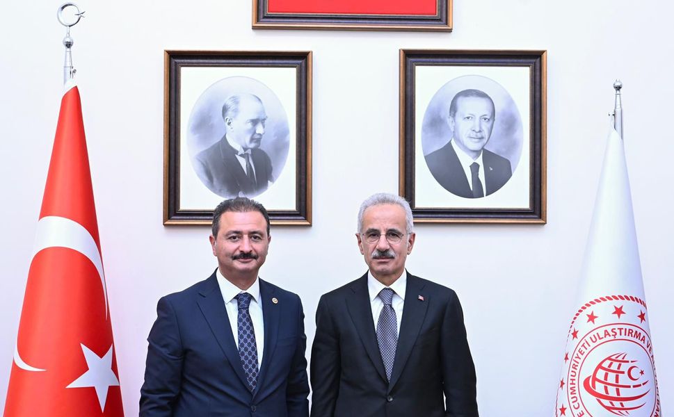 Tokat'ın Ulaşım Projelerine Ankara'da Yakın Takip Vekil Aldemir Bakan Uraloğlu İle Ulaşım Yatırımlarını Değerlendirdi