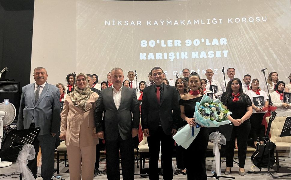 Niksar'da '80'ler 90'lar' konseri