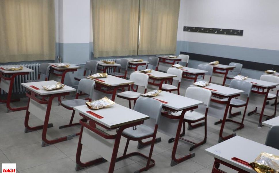 1 milyon 22 bin 658 öğrencinin gireceği LGS'nin hazırlıkları devam ediyor