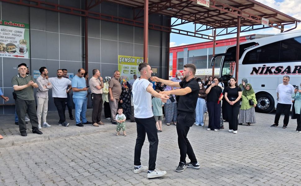 Niksar’da Duygu Dolu Asker Uğurlaması