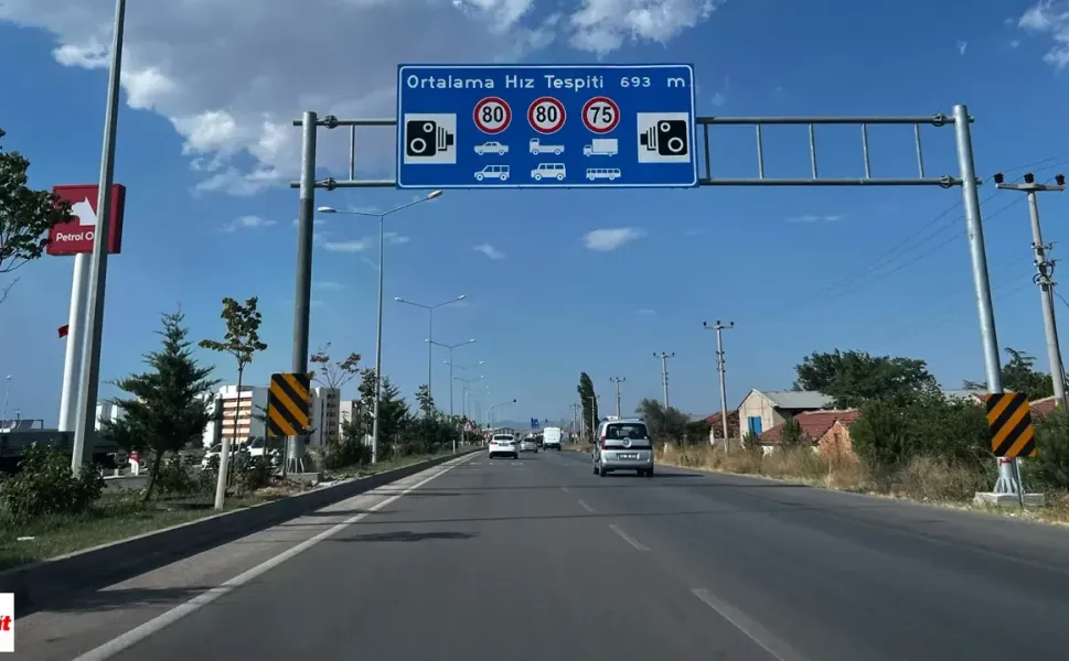 Tokat'ta 110 Taşova'da 82 Hız Sınırı Kriz Yarattı İki Komşu İl Bununla Karşı Karşıya Geldi