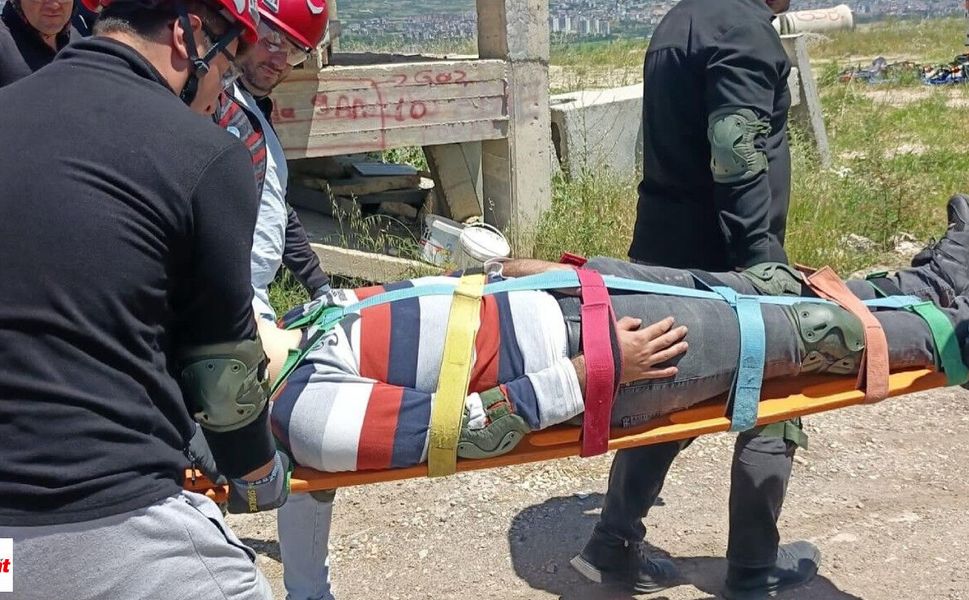 Tokat’ta Ekipler Enkaz Altında Zamana Karşı Yarıştı