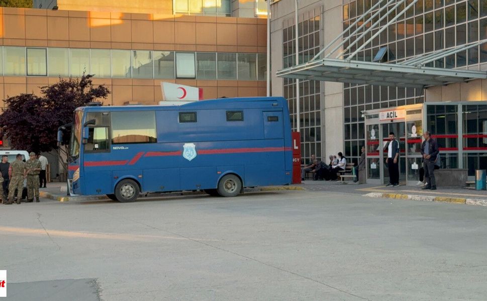 Tokat'ta kayınpederini darbederek öldürdüğü iddia edilen gelin tutuklandı